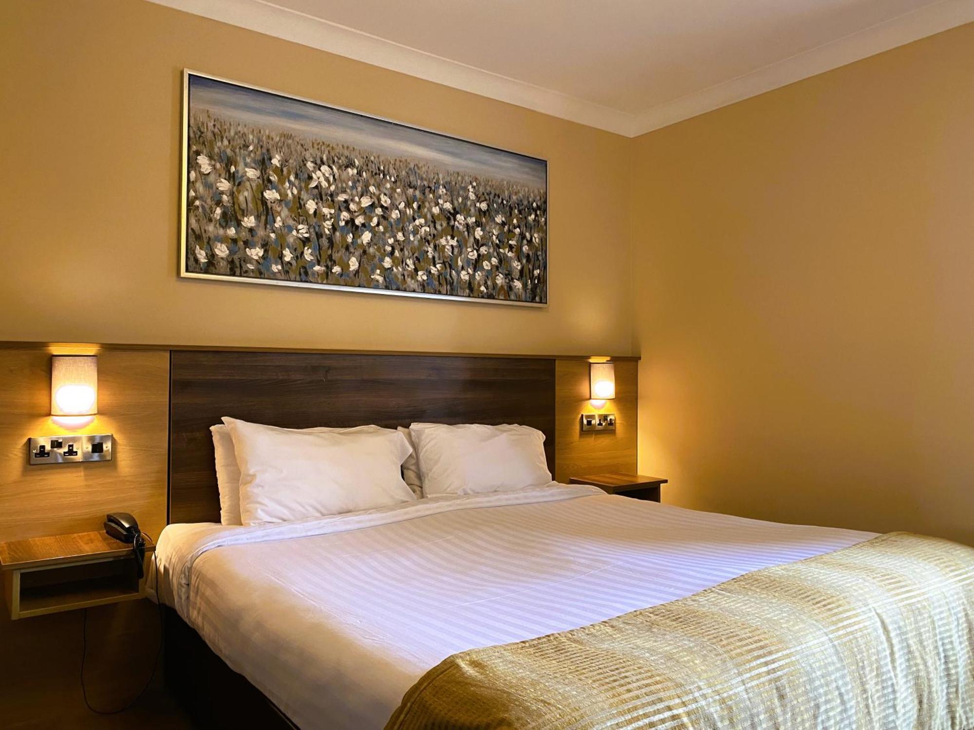 Hannon'S Hotel รอสส์คอมมัน ภายนอก รูปภาพ