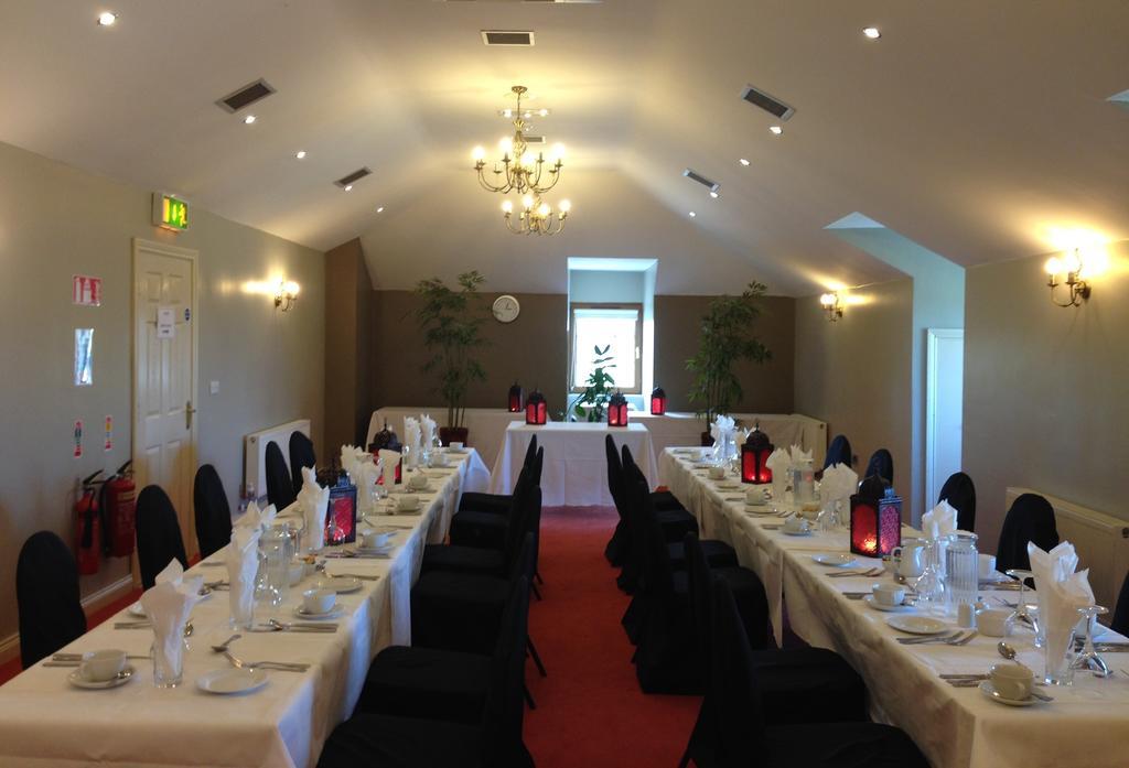Hannon'S Hotel รอสส์คอมมัน ภายนอก รูปภาพ